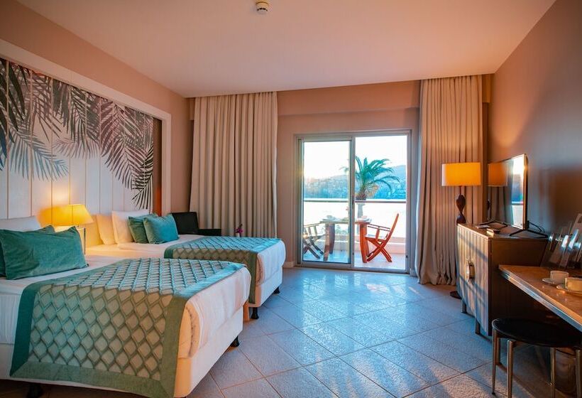 غرفة ديلوكس مطلّة علي البحر, Baia Bodrum