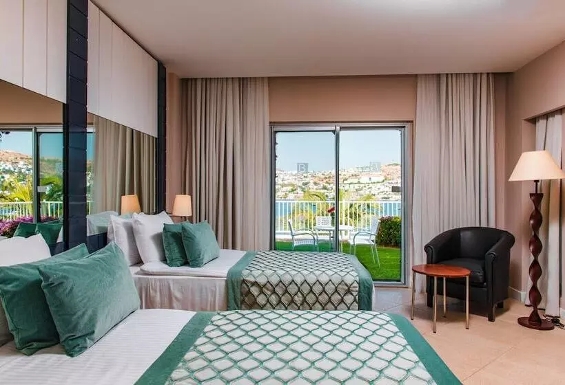 デラックスの４人部屋, Baia Bodrum