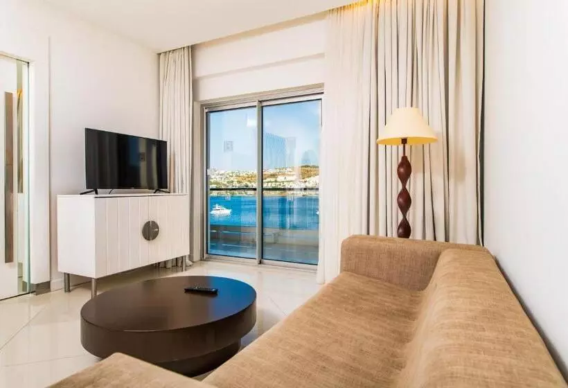 デラックススイート, Baia Bodrum