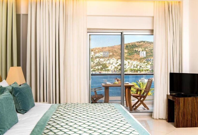 سوییت لوکس, Baia Bodrum