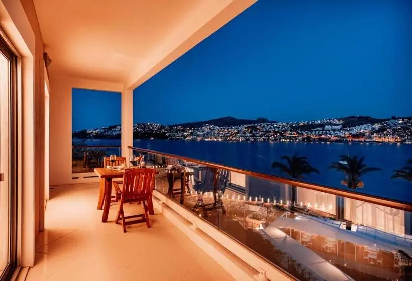 デラックススイート, Baia Bodrum