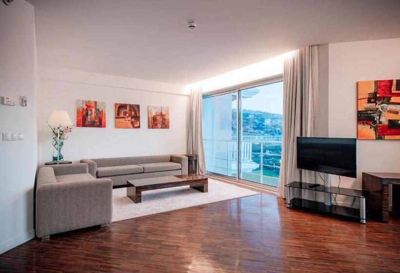 جناح مزود بجاكوزى, Baia Bodrum