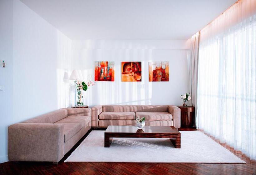 جناح مزود بجاكوزى, Baia Bodrum