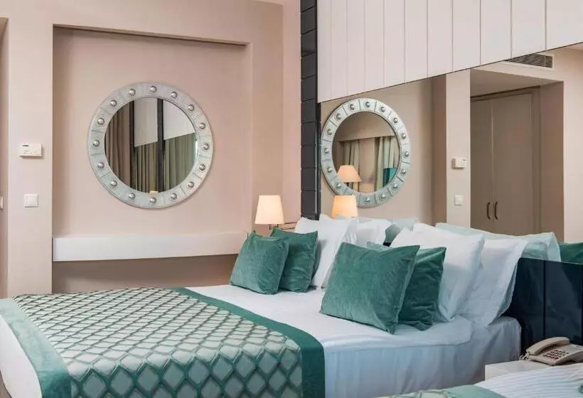 デラックスの４人部屋, Baia Bodrum