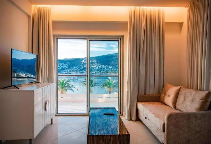 デラックススイート, Baia Bodrum