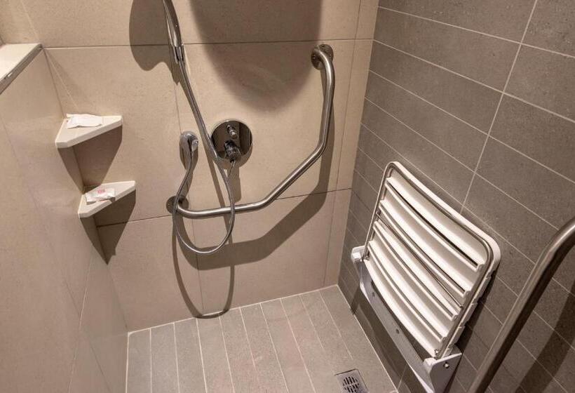 장애인을 위한 스탠다드 룸, City Lodge Hotel Durban