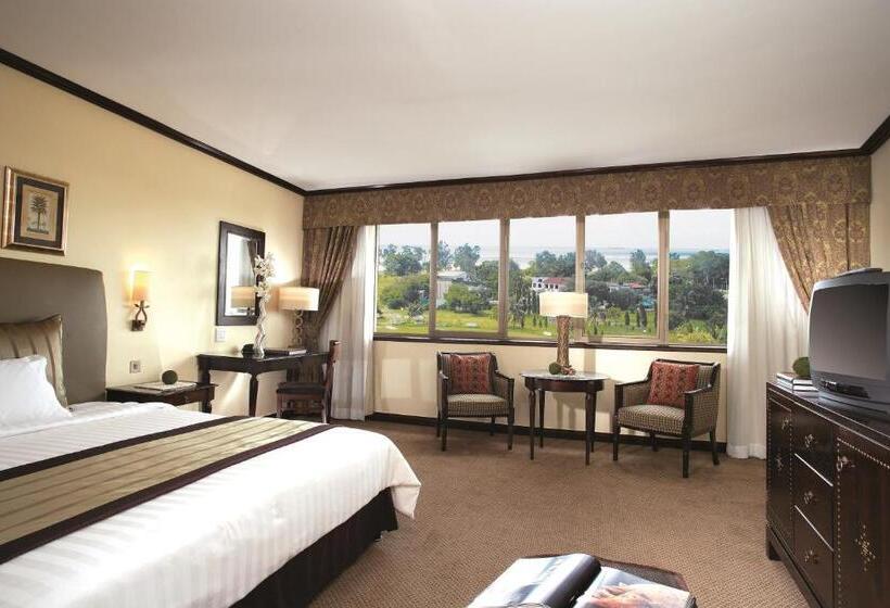 수피리어 룸, Dar Es Salaam Serena