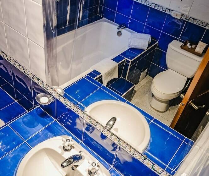 高级大房间, Emaus Bogotá