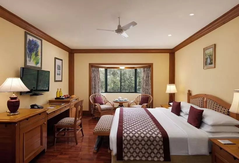 プレジデントスイートルーム, Fortune Resort Sullivan Court, Ooty   Member Itc S Hotel Group