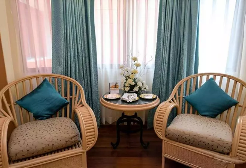 デラックスルーム, Fortune Resort Sullivan Court, Ooty   Member Itc S Hotel Group