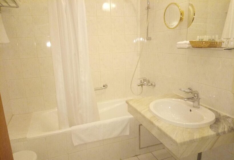 اتاق استاندارد, Grand Hotel Ukraine