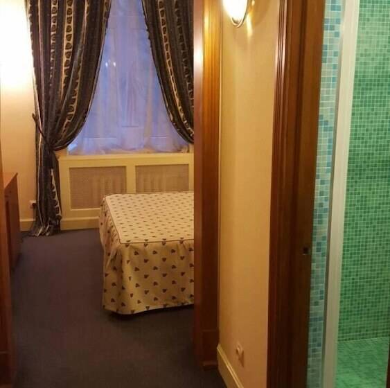 اتاق اکونومی یک تخته, Grand Hotel Ukraine