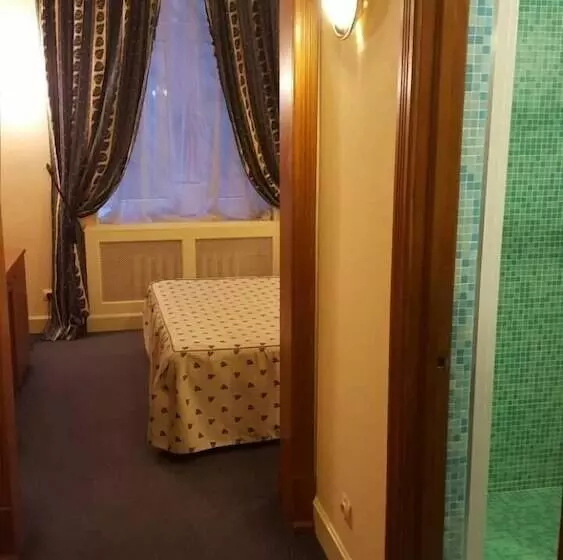 اتاق اکونومی یک تخته, Grand Hotel Ukraine