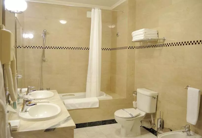 سوئیت پرزیدنت, Grand Hotel Ukraine