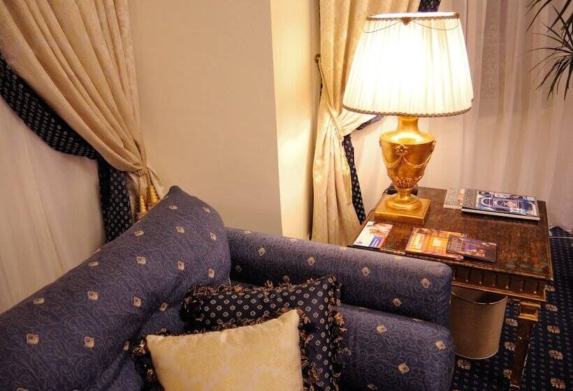 سوئیت پرزیدنت, Grand Hotel Ukraine