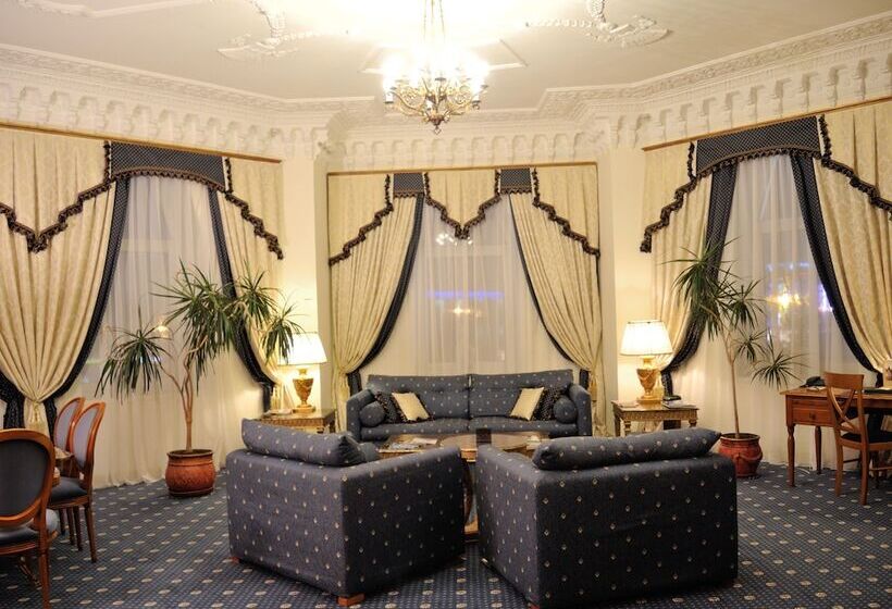 سوئیت پرزیدنت, Grand Hotel Ukraine