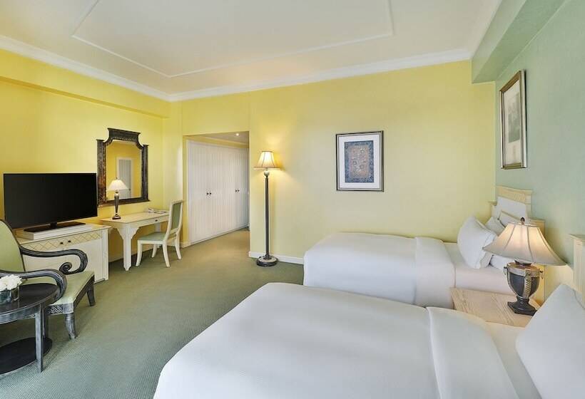 اتاق استاندارد, Metropolitan Palace