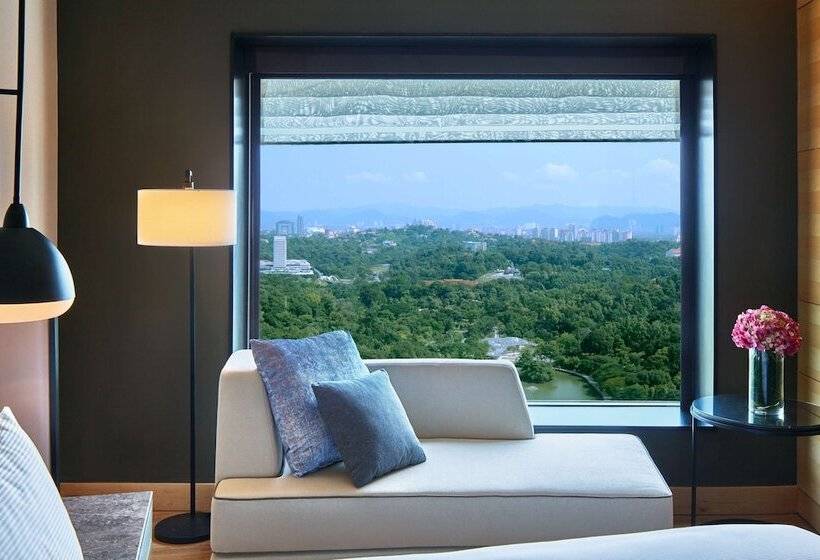 اتاق لوکس, Hilton Kuala Lumpur