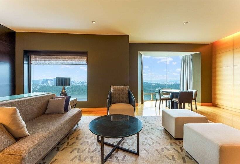 سوییت, Hilton Kuala Lumpur