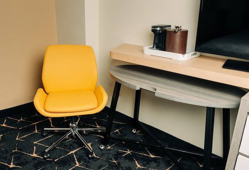 Номер Стандарт 2 Двуспальные Кровати, Holiday Inn San Salvador, An Ihg