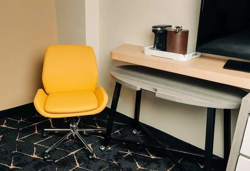 ２ダブルベッドのスタンダードルーム, Holiday Inn San Salvador, An Ihg