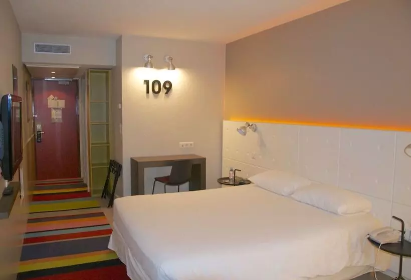 ファミリールーム, Ibis Styles Lyon Sud Vienne