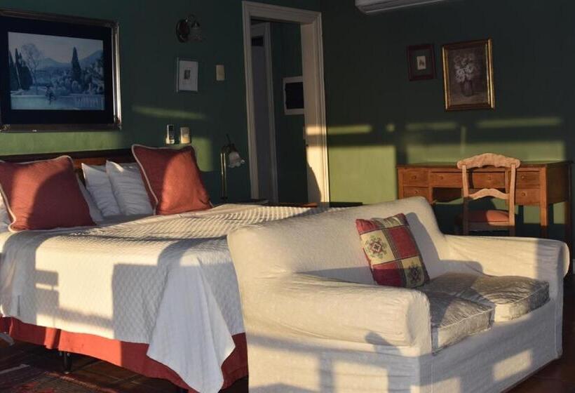 اتاق سوپریور با تخت بزرگ, Las Cumbres