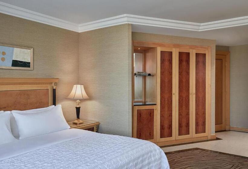 琮城市景观的豪华间, Le Méridien Makkah