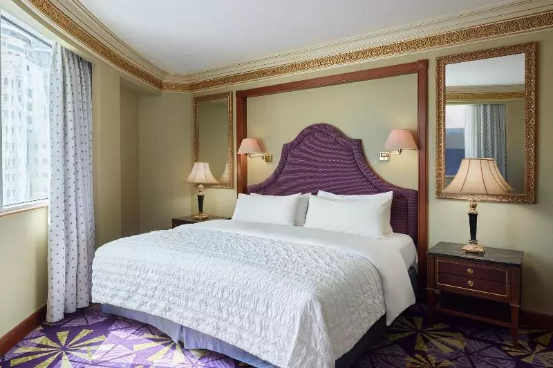سوئیت با تخت بزرگ, Le Méridien Makkah