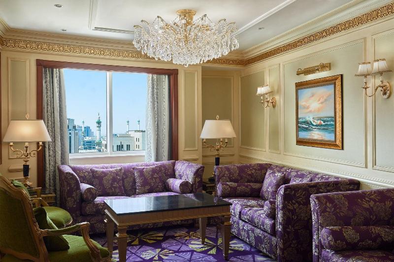 带大床的套房, Le Méridien Makkah