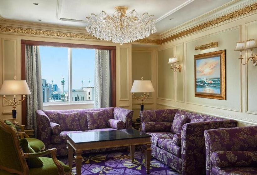 キングサイズベッドのスイートルーム, Le Méridien Makkah