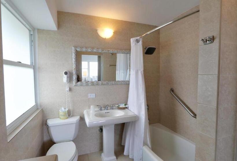 اتاق لوکس با تخت بزرگ, Miramar