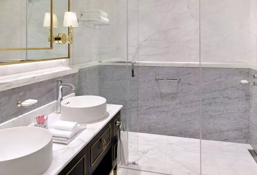 اتاق سوپریور, Mövenpick Hotel Bahrain