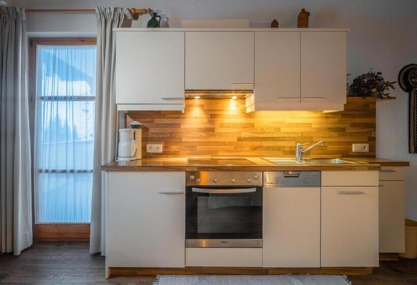 آپارتمان 1 خوابه, Pension Juliana