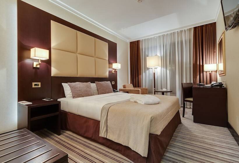 اتاق پرمیوم, Premier Hotel Dnister