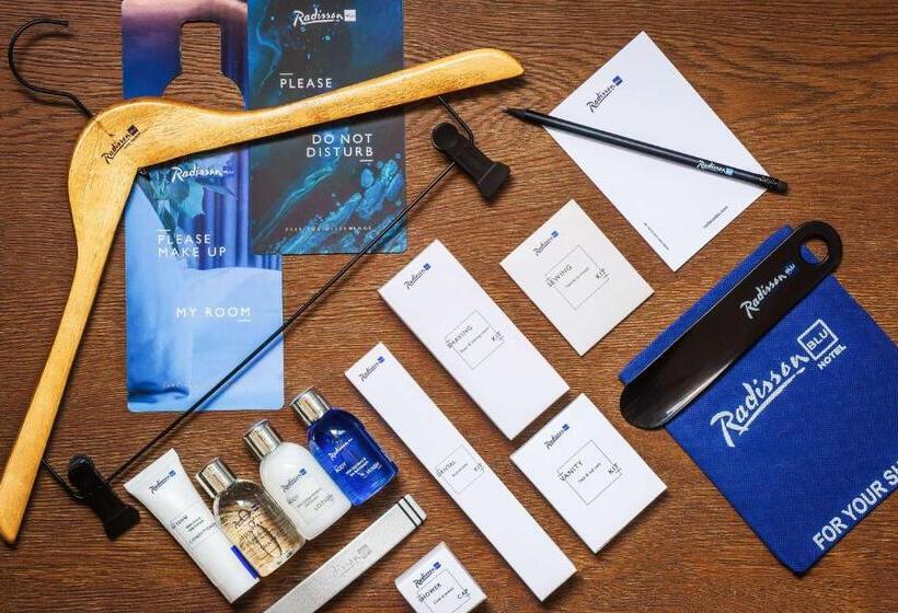 سوییت جونیور, Radisson Blu Hotel, Tashkent