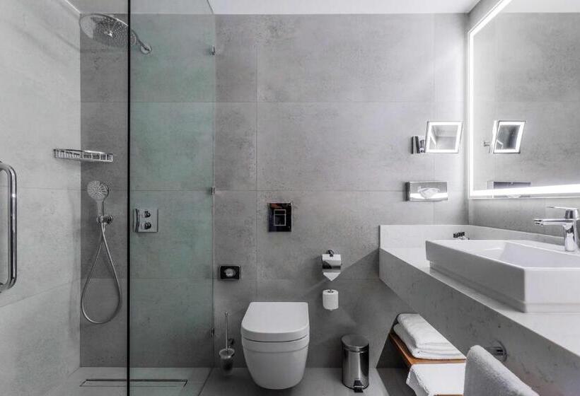 سوییت جونیور, Radisson Blu Hotel, Tashkent