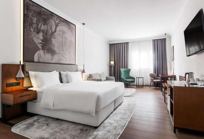 سوییت جونیور, Radisson Blu Hotel, Tashkent