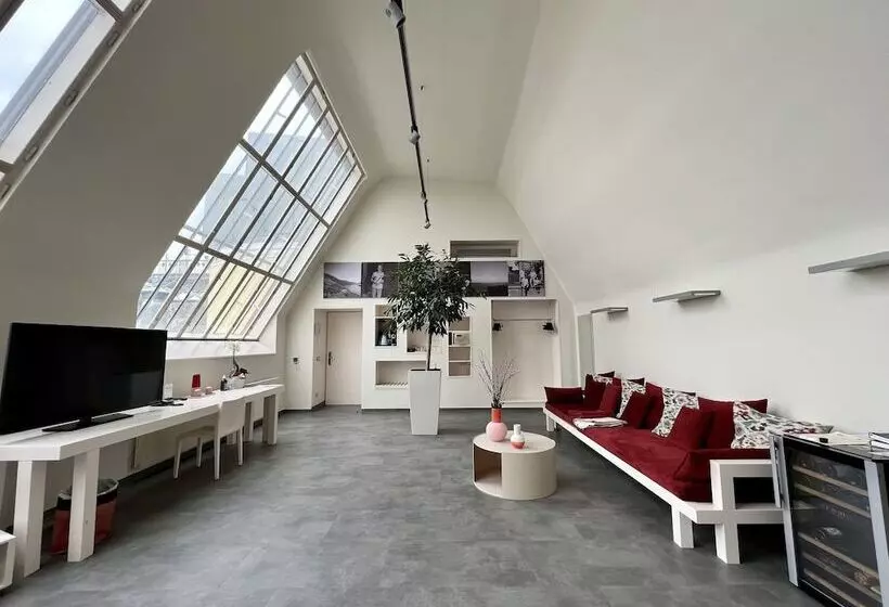 اتاق پنت هاوس, Rathaus  Wein & Design
