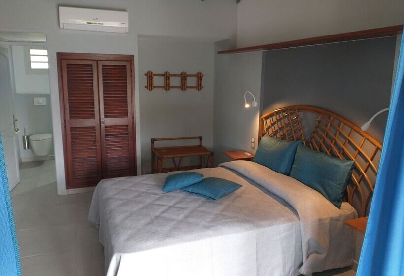 استودیوی سوپریور, Residence Habitation Grande Anse