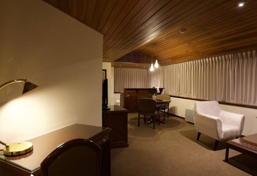 シニアスイート, J&a Classic