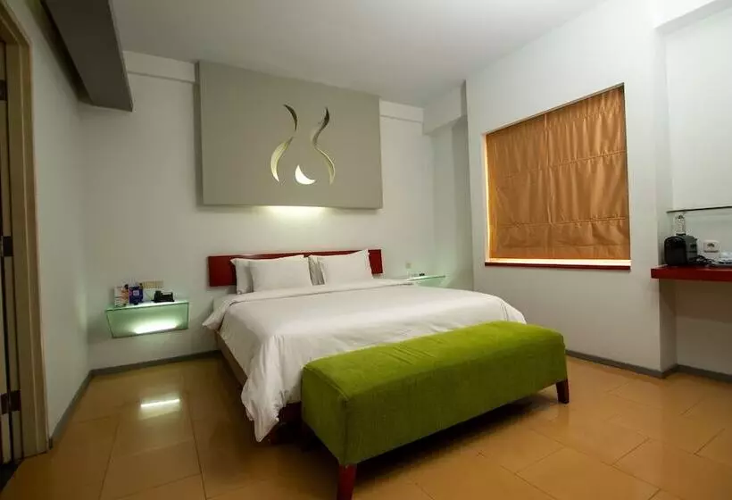 اتاق کلاس بیزنس, Sparks Life Jakarta, Artotel Curated