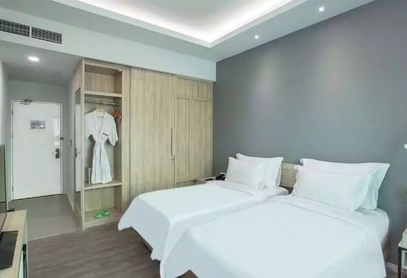 اتاق اجرایی, Sparks Life Jakarta, Artotel Curated