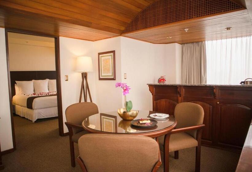 シニアスイート, J&a Classic