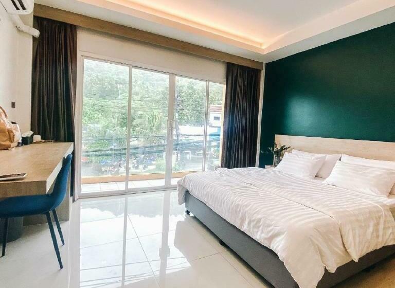 Camera Deluxe con Balcone, Tall Tree Kata Phuket