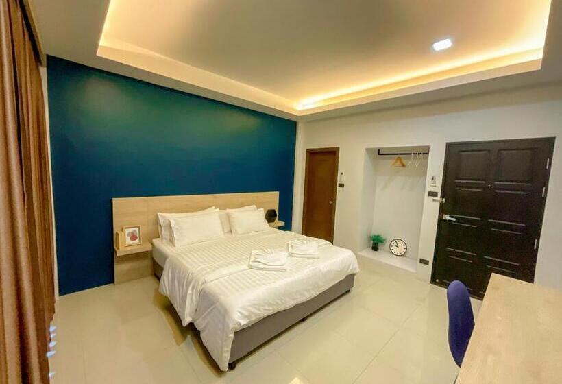 Номер Deluxe с Балконом, Tall Tree Kata Phuket