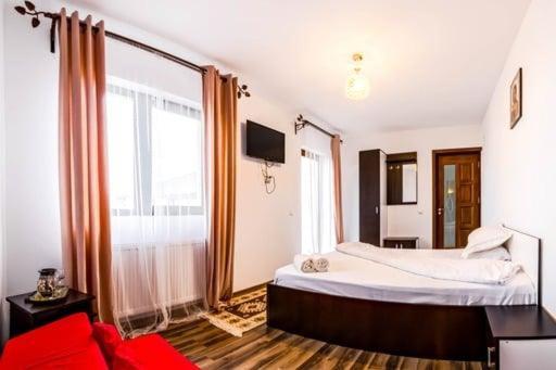 バルコニー付きスタンダードルーム, Agropensiunea Darden