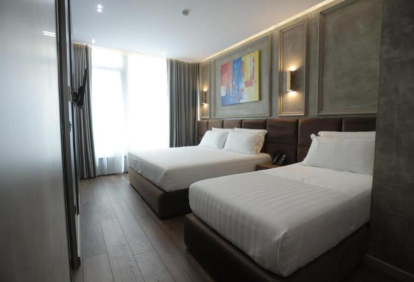 חדר דלוקס לשלושה, Ap Hotel Boutique