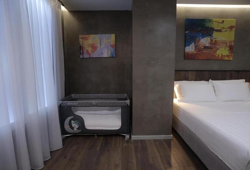 חדר סטנדרט, מיטת קינג, מותאם לאדם עם מוגבלויות, Ap Hotel Boutique