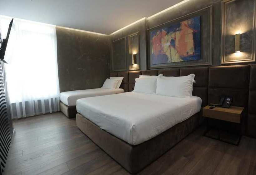 חדר דלוקס לשלושה, Ap Hotel Boutique